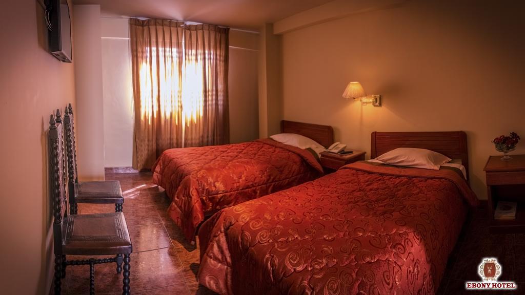 Ebony Hotel Huaraz  Exterior photo